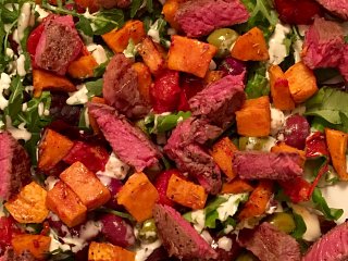 Recipe of the week - Mediterranean Steak Salad