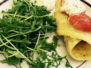 recipe of the week - omelette roulade with pesto mayo